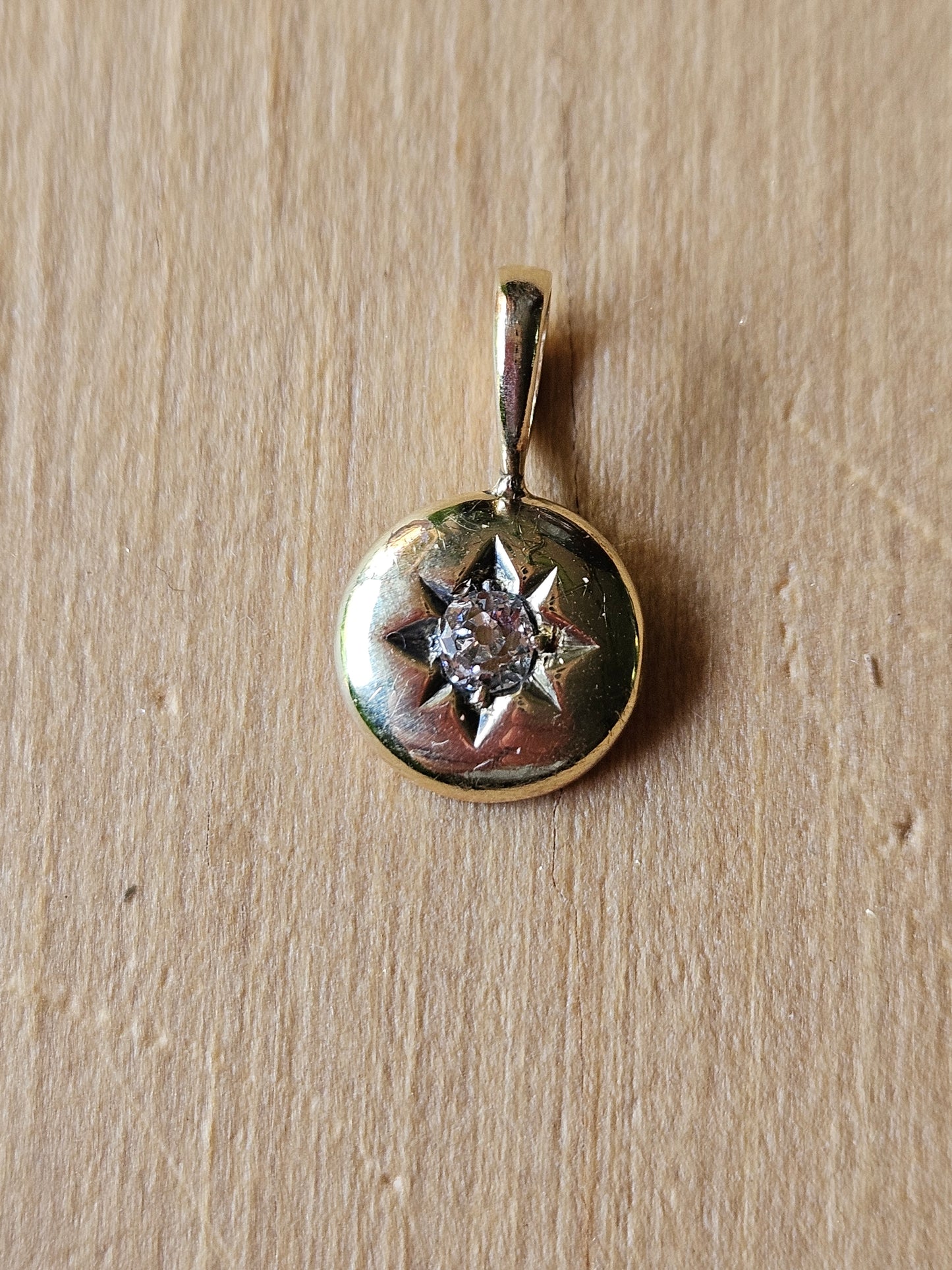 Celeste Pendant